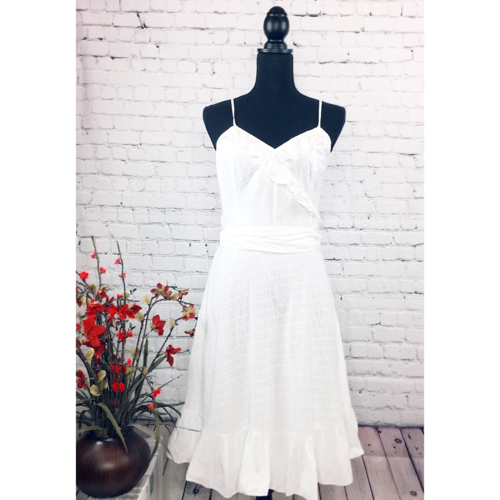 American Living White Floral summer dress 👗